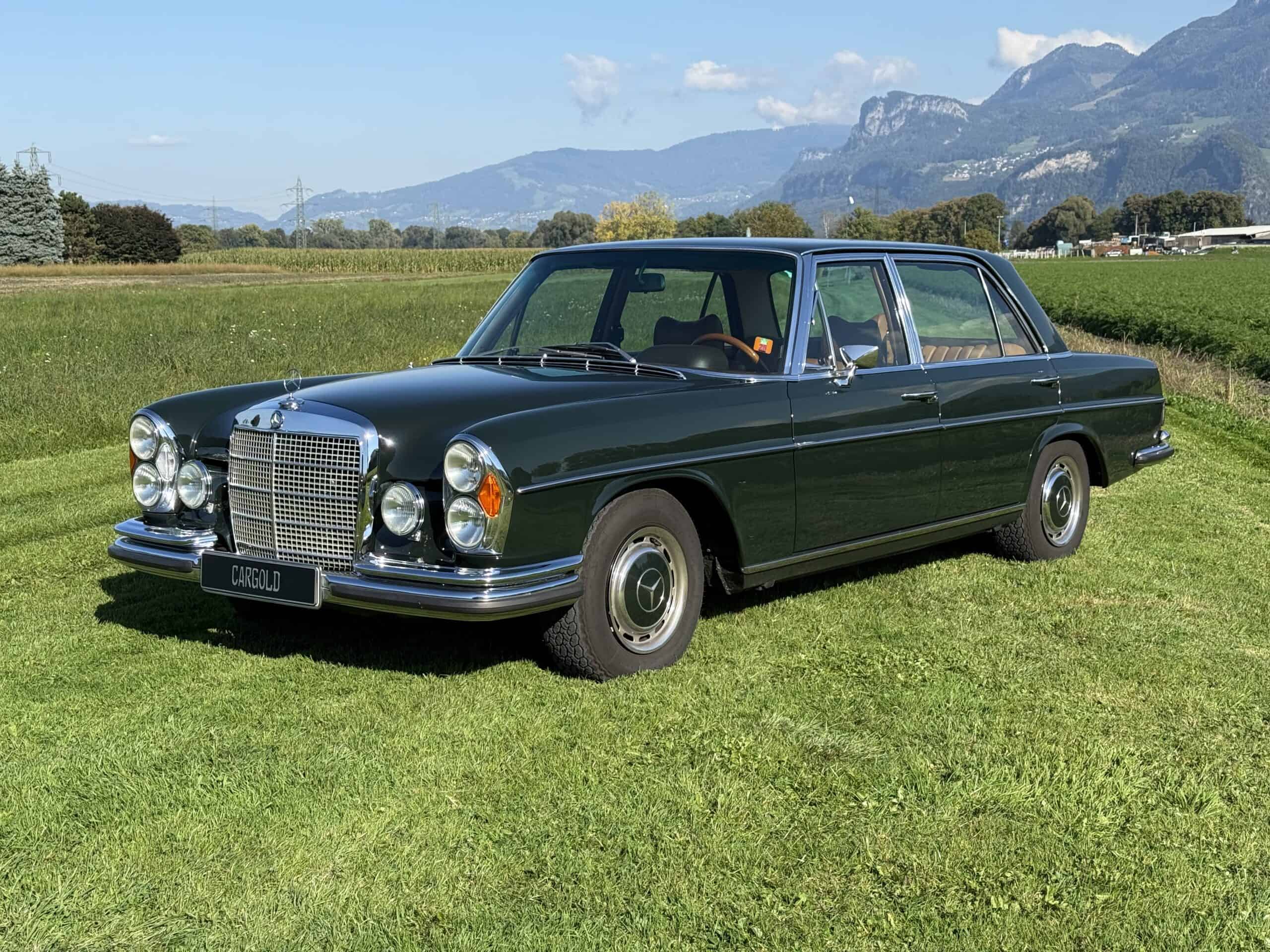 Bild von Mercedes-300-SEL-6.3-Olivgruen-Vollrestauriert-1970