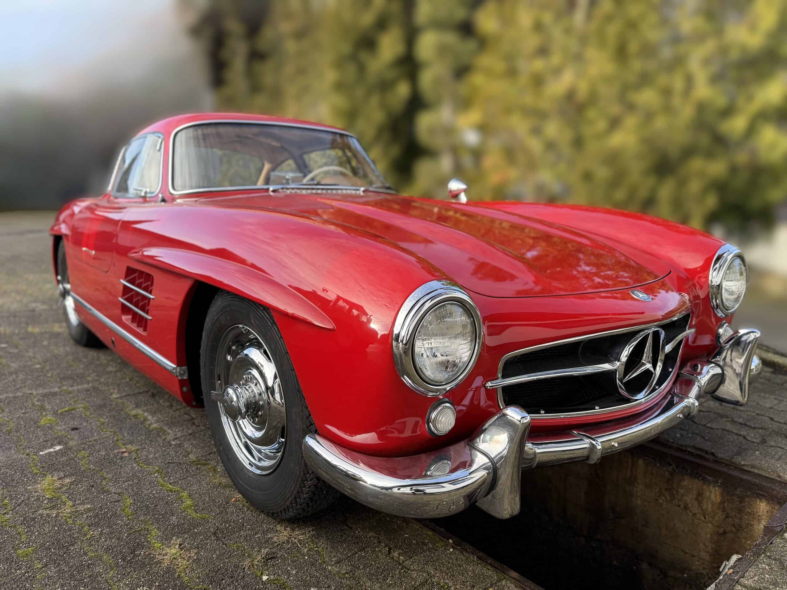 1954-Mercedes-Benz-300SL-Fluegeltuerer-Rot-Rudge Bild von 1954-Mercedes-Benz-300SL-Fluegeltuerer-Rot-Rudge