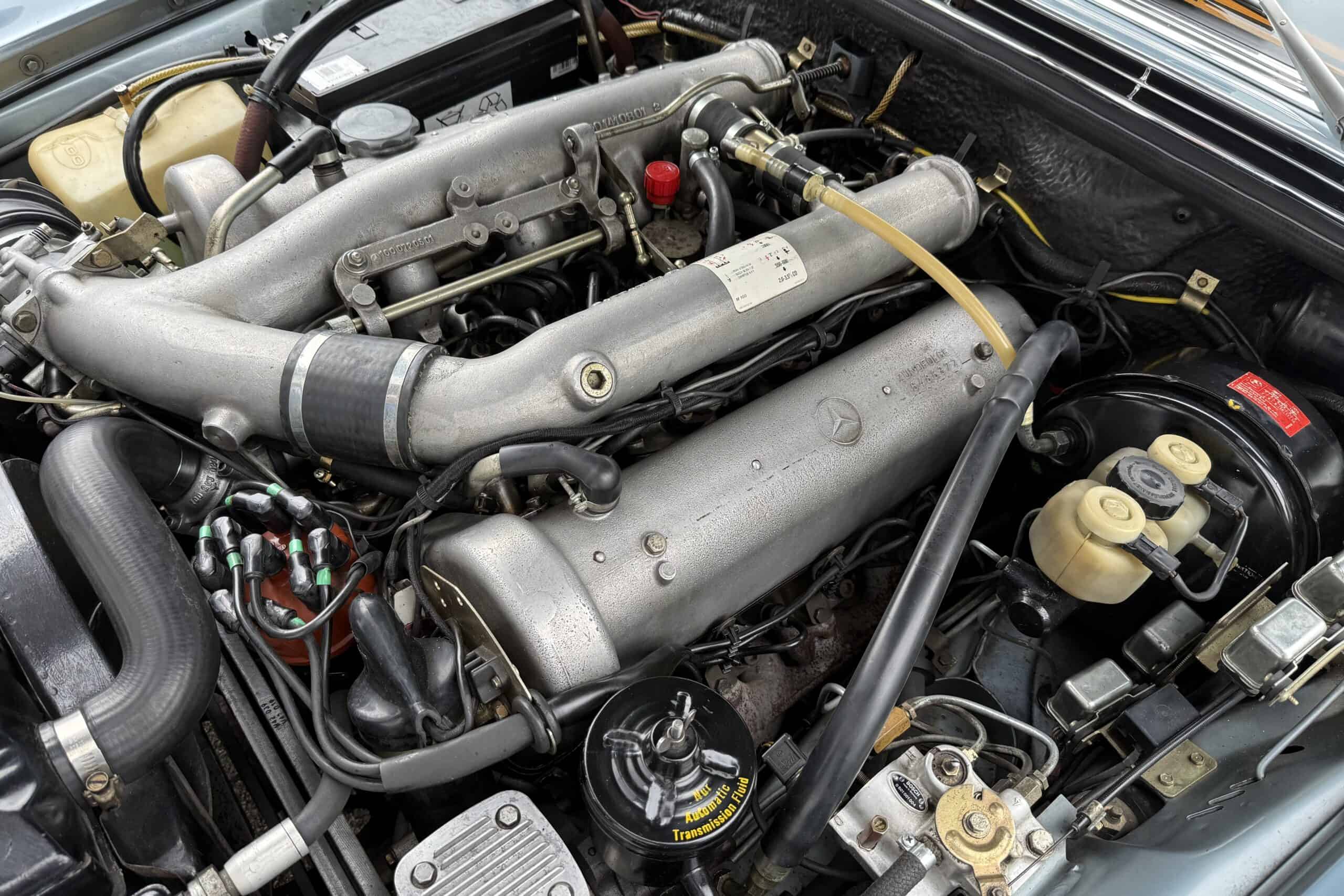 Mercedes-300-SEL-6.3-1972-hellblau Bild von Mercedes 300 SEL 6.3