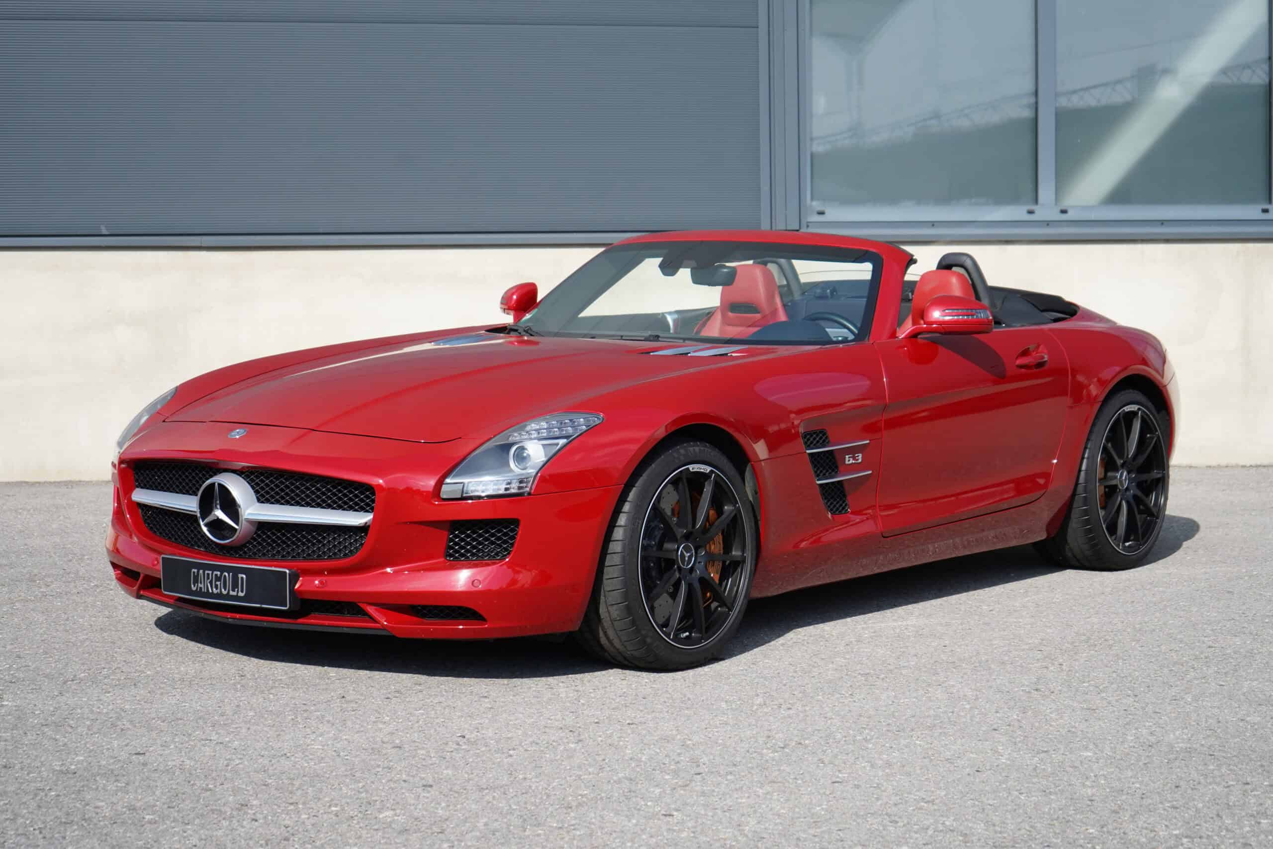 Bild von 2012-Mercedes-SLS-AMG-Roadster-Le-Mans-Red